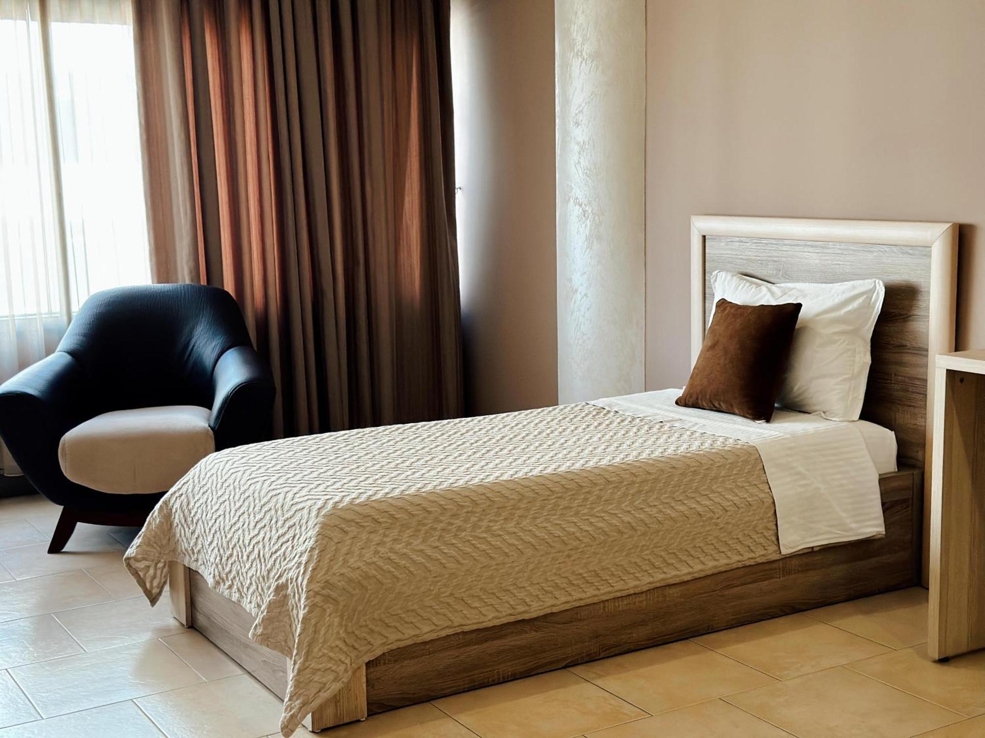 Hotel Terminal Tirana Bregu i Lumit Luaran gambar